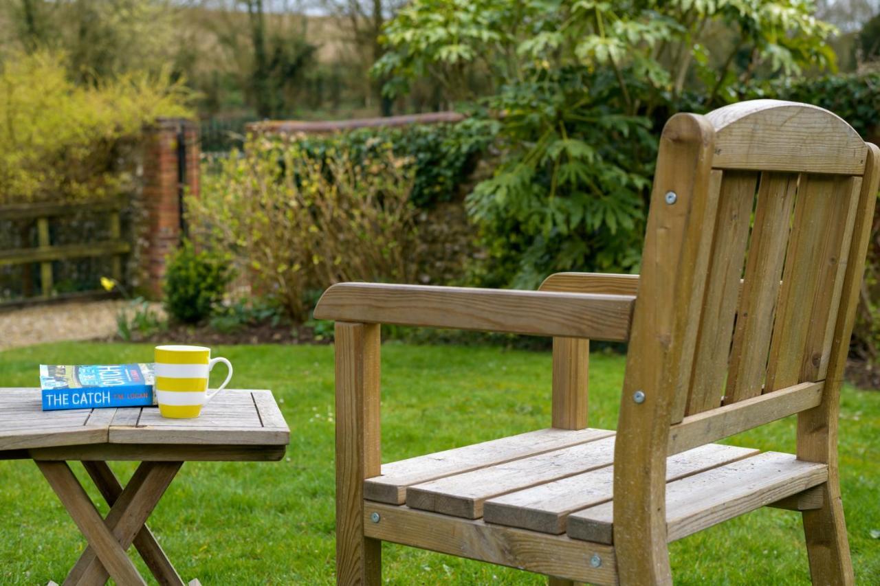 Luccombe Farm Holiday Cottages Milton Abbas Exterior photo